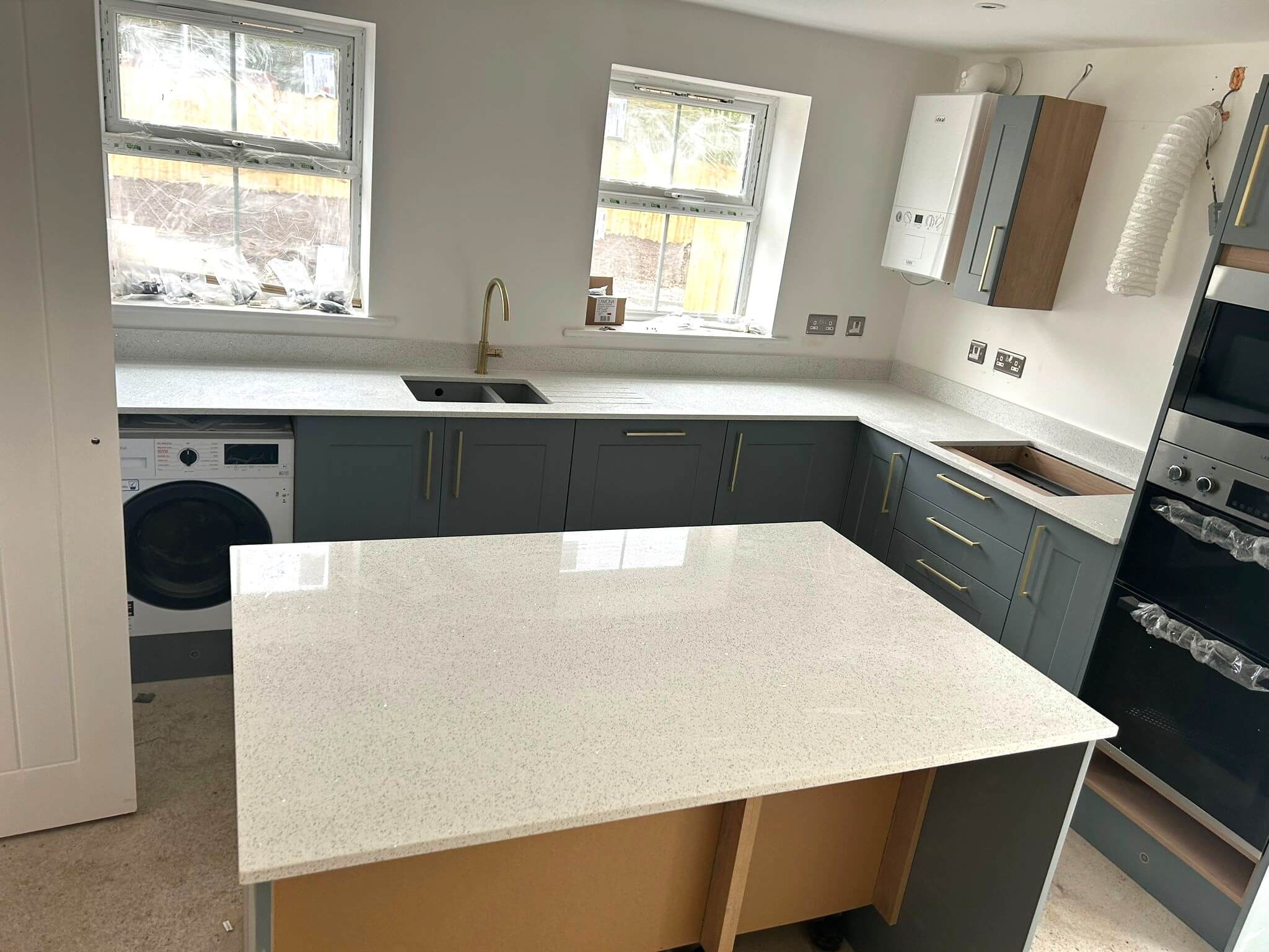 PD Granite Doncaster White Sparke Quartz Kitchen Worktops